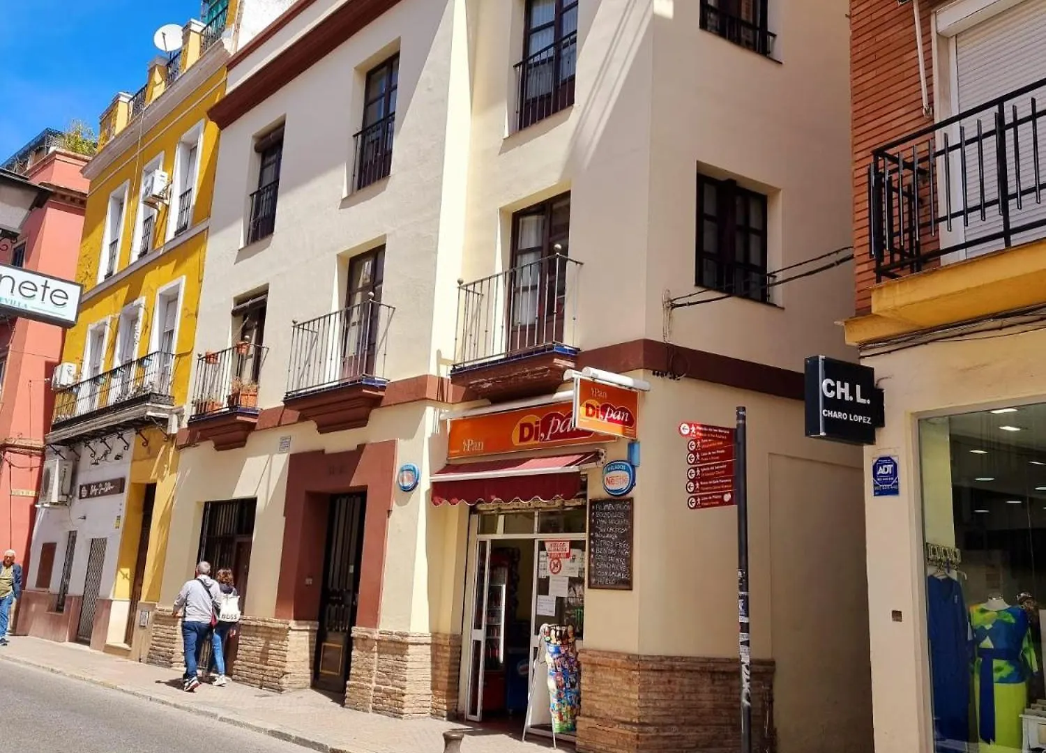 Estudio San Esteban Seville